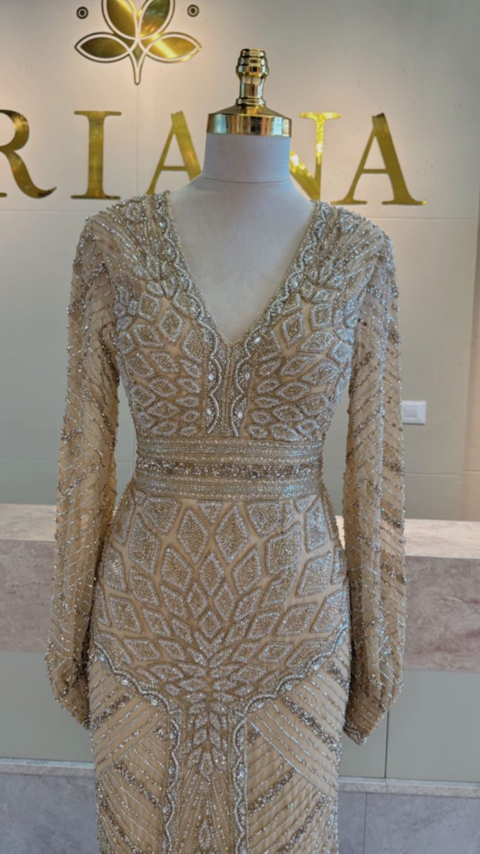 ⁦فستان سهرة مميز⁩ - الصورة ⁦1⁩